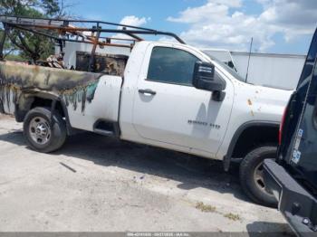 Salvage Chevrolet Silverado 2500