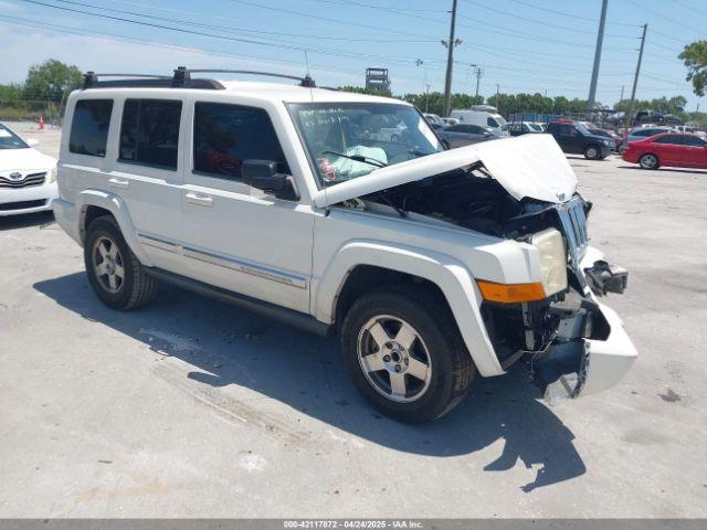  Salvage Jeep Commander