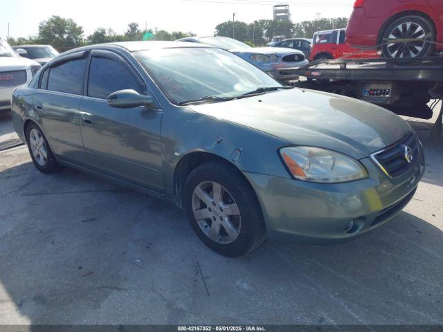  Salvage Nissan Altima