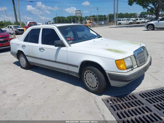  Salvage Mercedes-Benz 300