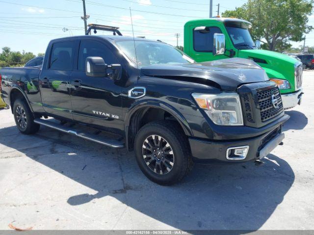  Salvage Nissan Titan