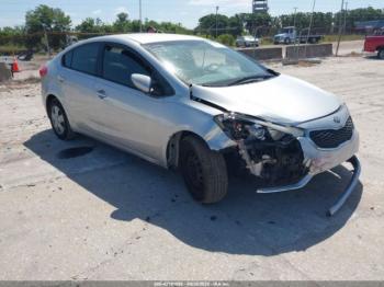  Salvage Kia Forte