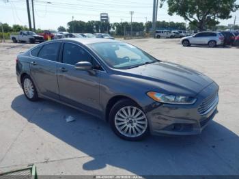  Salvage Ford Fusion