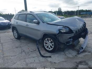  Salvage Jeep Cherokee