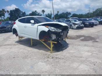  Salvage Hyundai VELOSTER