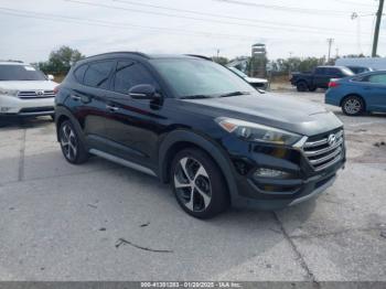  Salvage Hyundai TUCSON