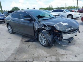  Salvage Chrysler 200