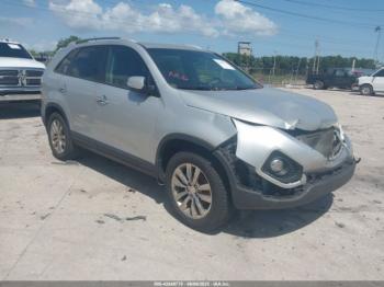  Salvage Kia Sorento