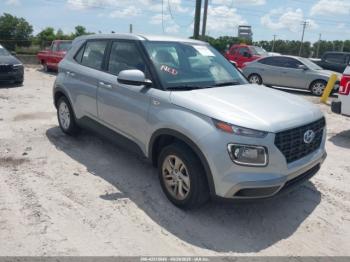  Salvage Hyundai VENUE