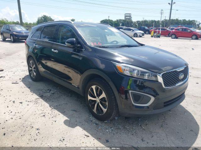  Salvage Kia Sorento