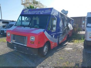  Salvage Freightliner Chassis