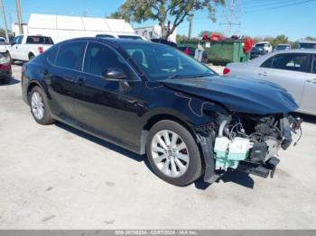  Salvage Toyota Camry