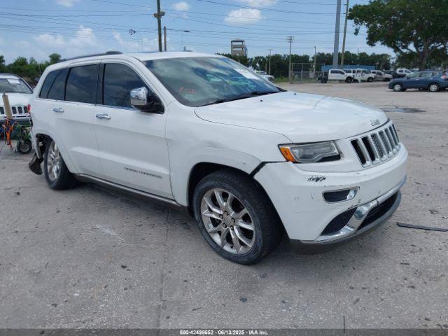  Salvage Jeep Grand Cherokee