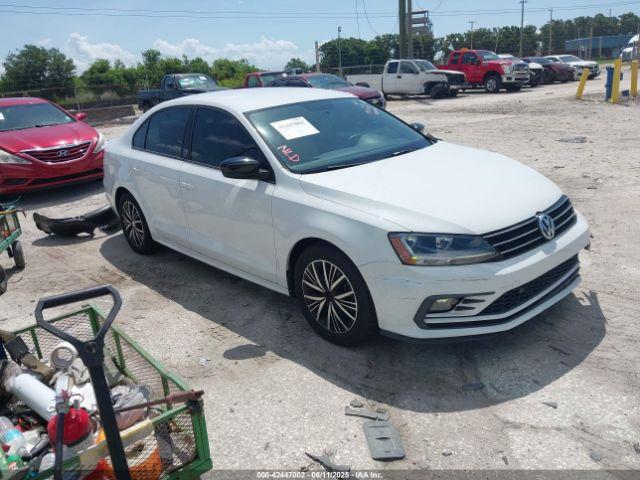  Salvage Volkswagen Jetta