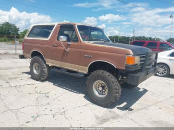  Salvage Ford Bronco