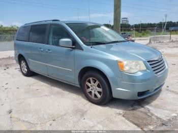  Salvage Chrysler Town & Country