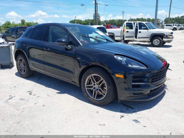  Salvage Porsche Macan