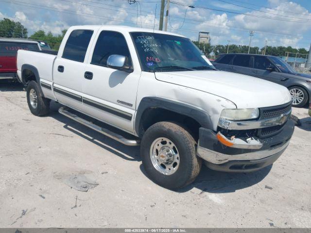  Salvage Chevrolet Silverado 2500