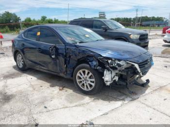  Salvage Mazda Mazda3