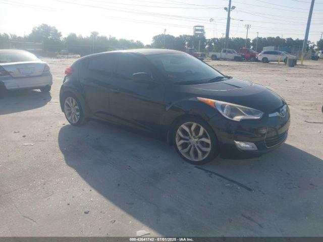  Salvage Hyundai VELOSTER