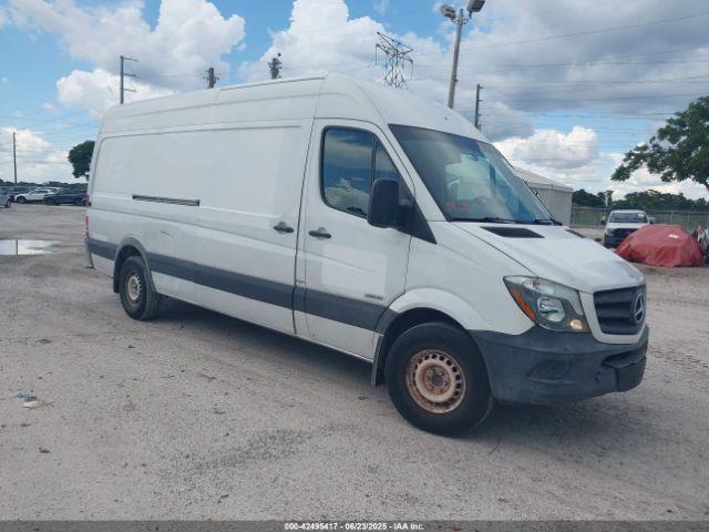  Salvage Mercedes-Benz Sprinter 2500