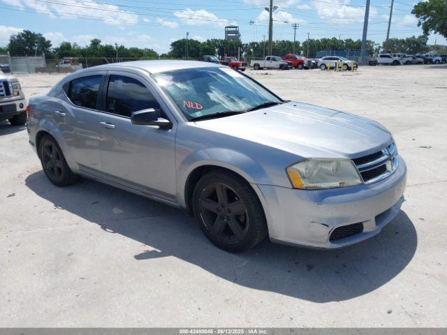 Salvage Dodge Avenger