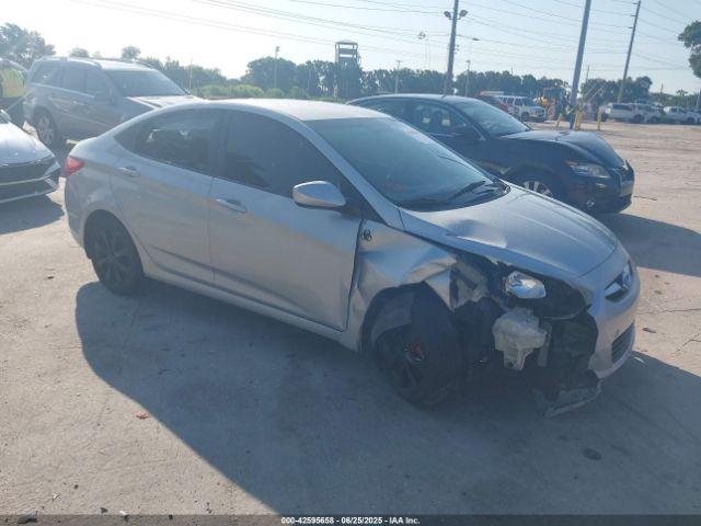  Salvage Hyundai ACCENT