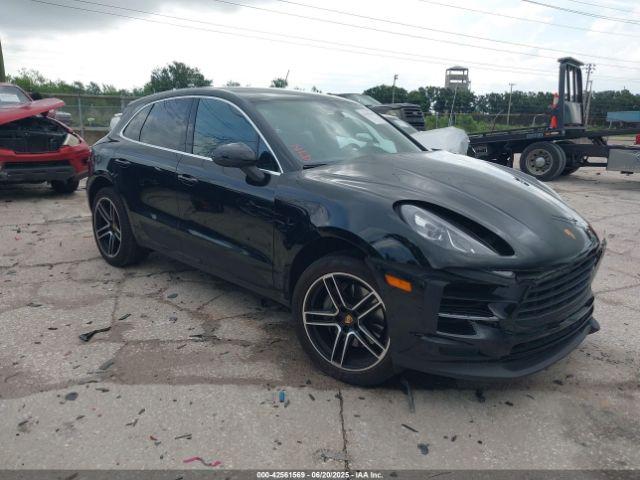  Salvage Porsche Macan
