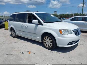  Salvage Chrysler Town & Country