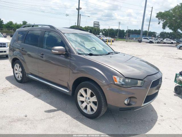 Salvage Mitsubishi Outlander