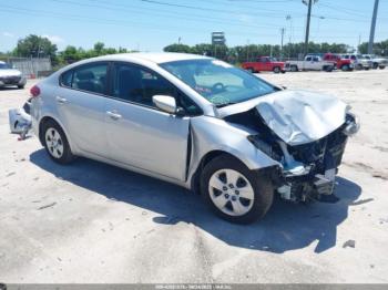  Salvage Kia Forte