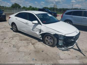  Salvage Hyundai ELANTRA