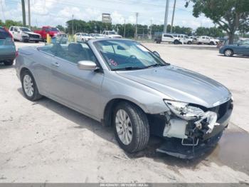  Salvage Chrysler 200