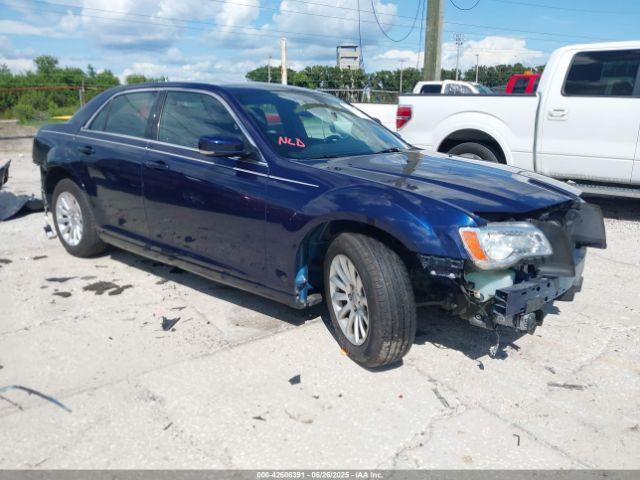 Salvage Chrysler 300