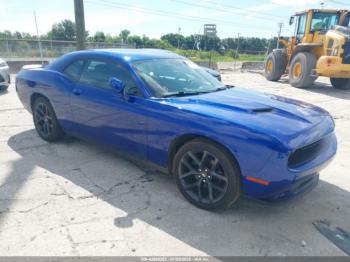  Salvage Dodge Challenger