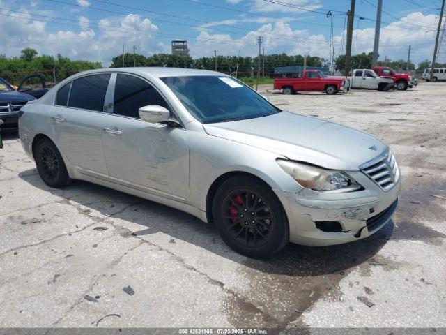  Salvage Hyundai Genesis