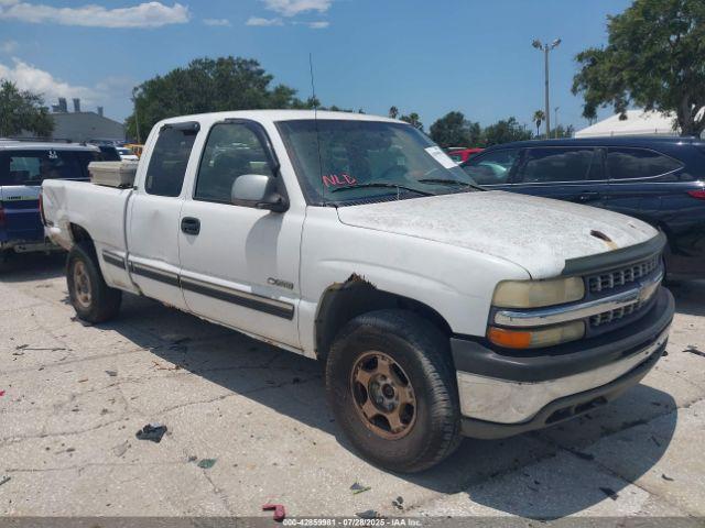  Salvage Chevrolet Silverado 1500