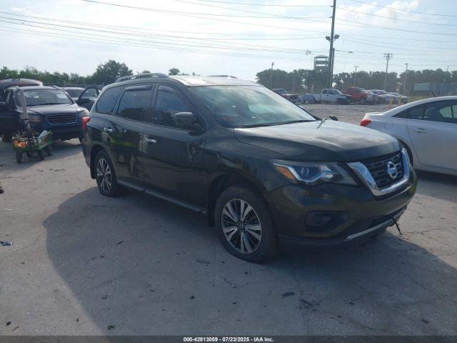  Salvage Nissan Pathfinder