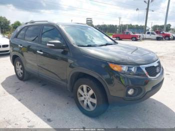  Salvage Kia Sorento