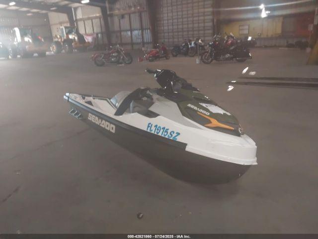  Salvage Sea-Doo Seadoo
