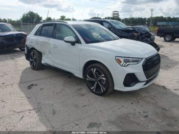  Salvage Audi Q3
