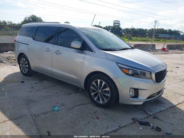  Salvage Kia Sedona