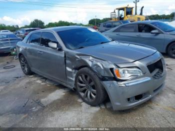  Salvage Chrysler 300