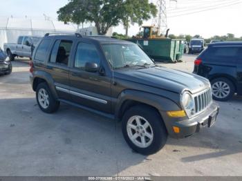  Salvage Jeep Liberty
