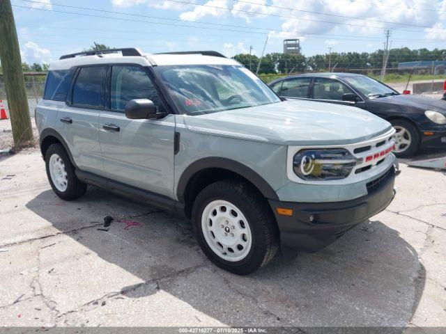  Salvage Ford Bronco