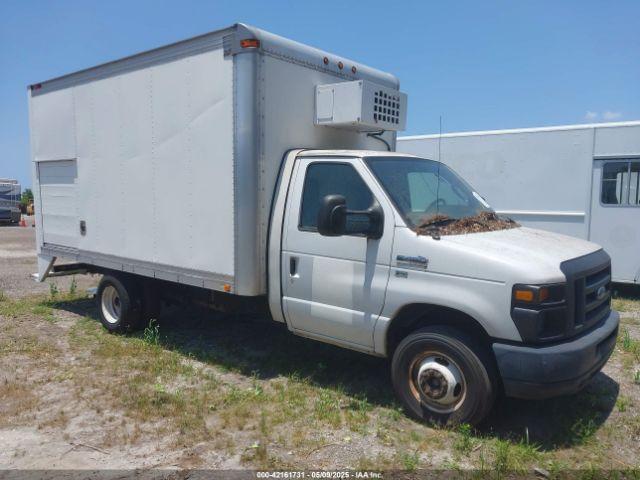  Salvage Ford E-450
