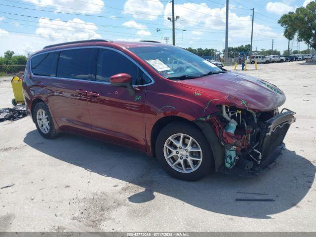  Salvage Chrysler Voyager