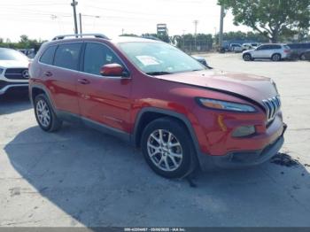  Salvage Jeep Cherokee