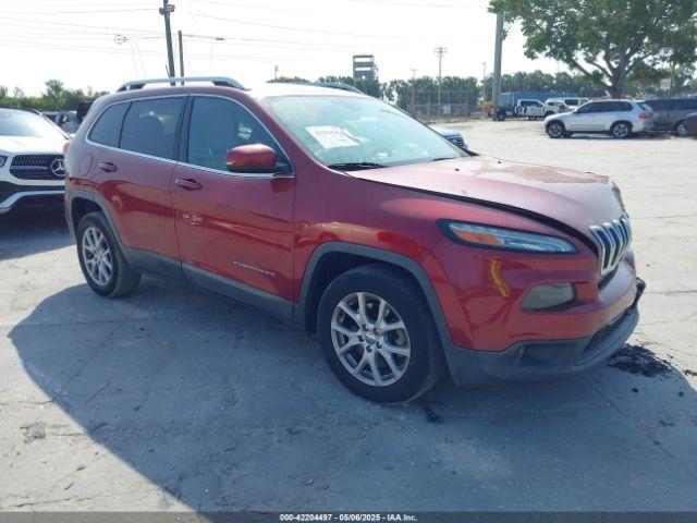  Salvage Jeep Cherokee