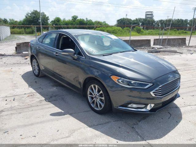  Salvage Ford Fusion